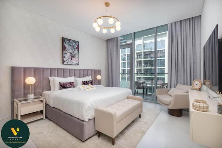 Apartament Vogue Lagoon District One Dubai