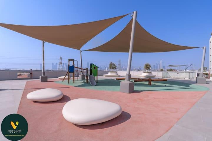 Vogue Lagoon District One Apartament Dubai