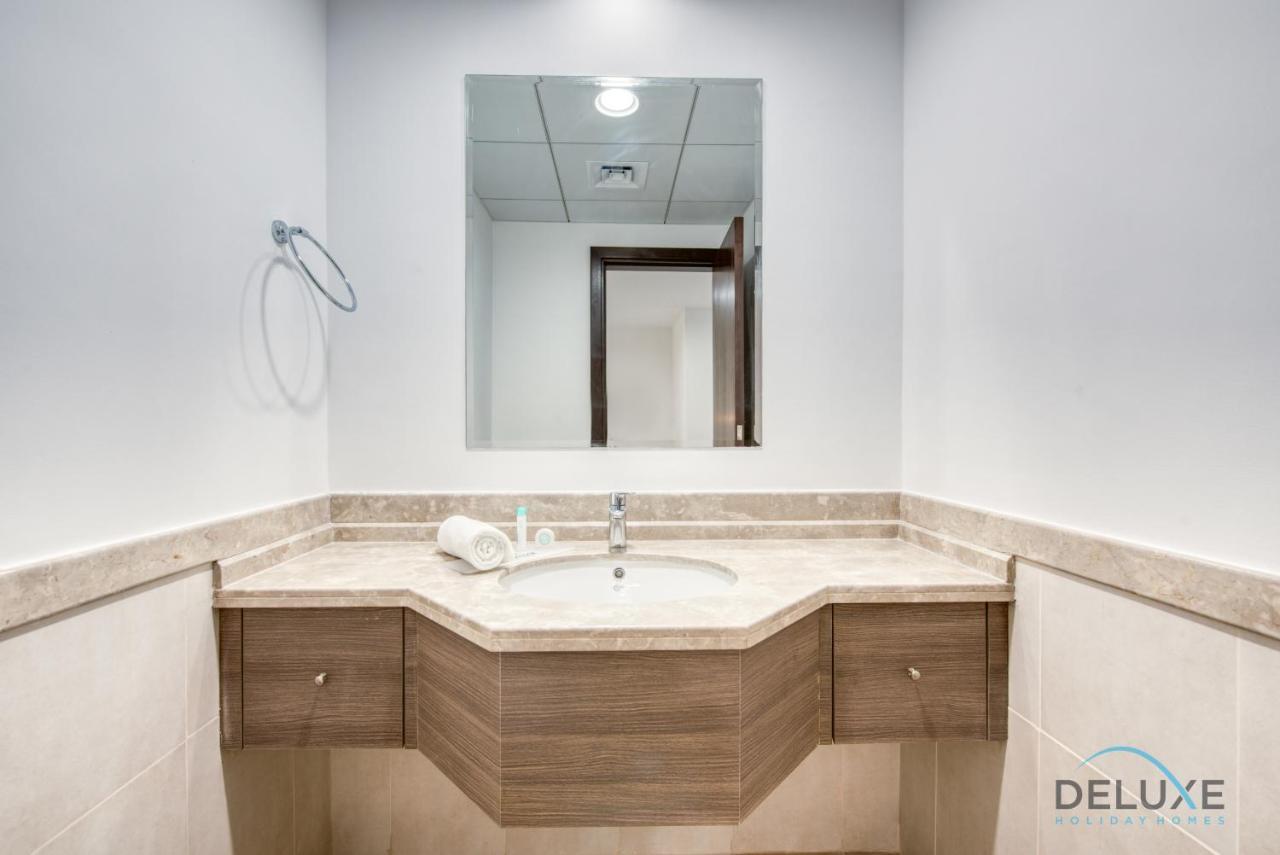 Vivid 2br At Canal Residences West Sports By Deluxe Homes Appartamento
