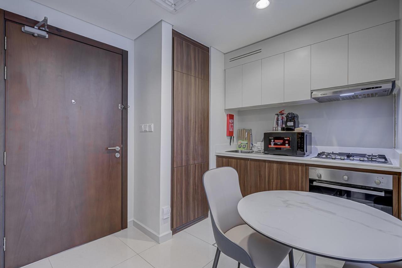 One Bedroom Near Burj Khalifa Mall-5minuts Walk-rva913 Apartment *