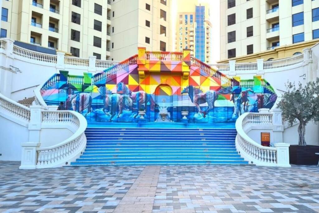 Modern 3br Flat In The Heart Of Jbr Apartment *