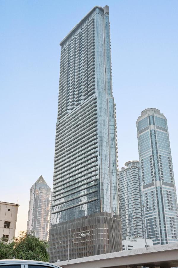 Full Burj Khalifa View Lux 2bedroom With Rooftop Pool Location In Paramount Midtown * Dubái