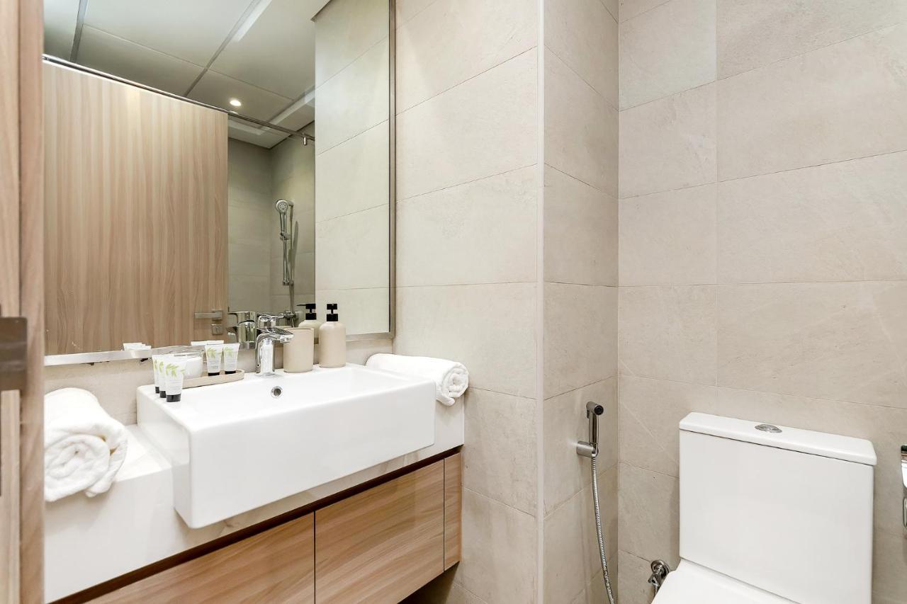 Apartment Modern In Azizi Riviera Dubai