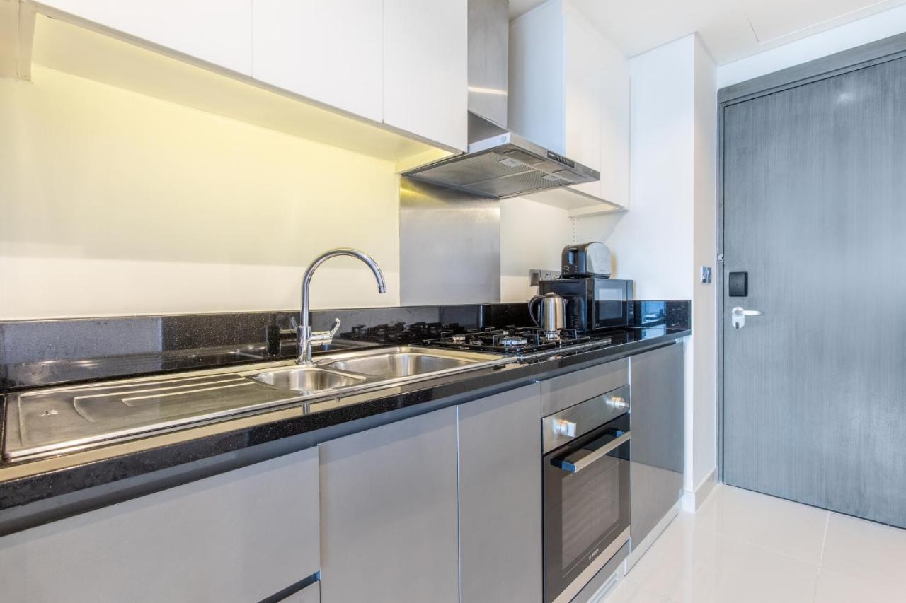 Apartahotel The S Homes Canal View And One Bedroom Apartments, Damac Maison Prive Dubái