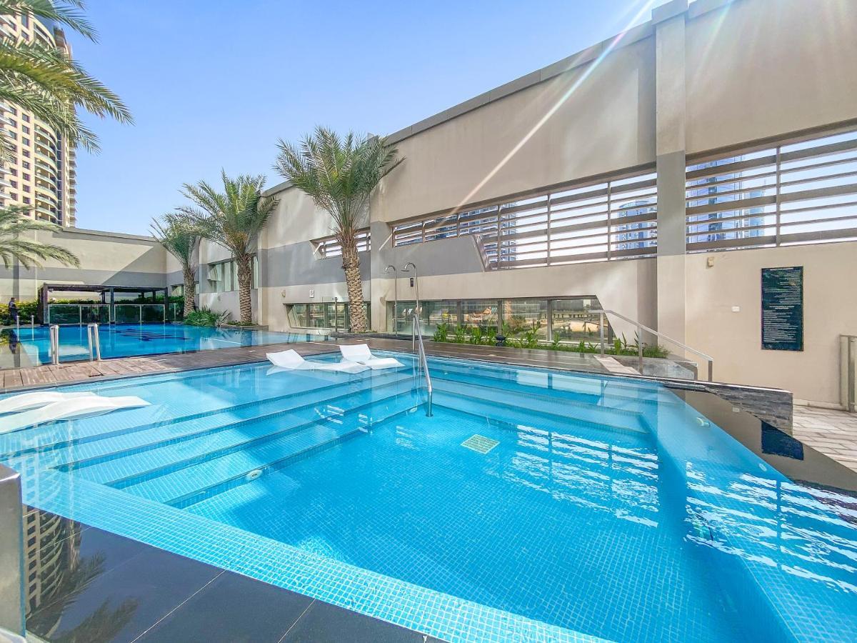 1br With A Sofa Bed, Pool, Gym & Burj Khalifa View Appartement Dubaï