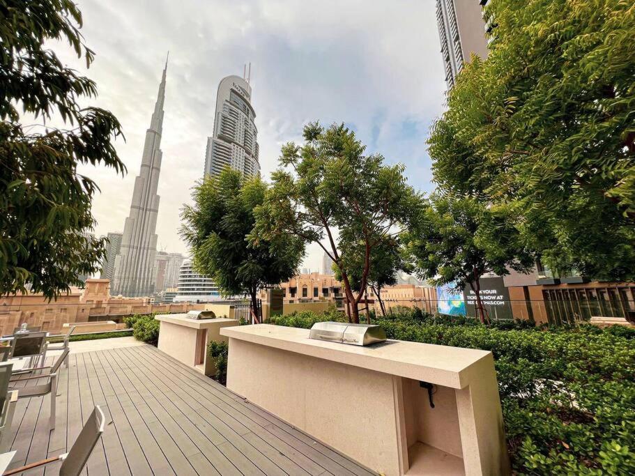 Apartamento Burj Roayle-magical Burj & Fountain Sky Views 3+ 1 Bedroom *