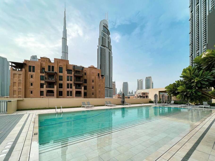 Apartamento Burj Roayle-magical Burj & Fountain Sky Views 3+ 1 Bedroom Dubai