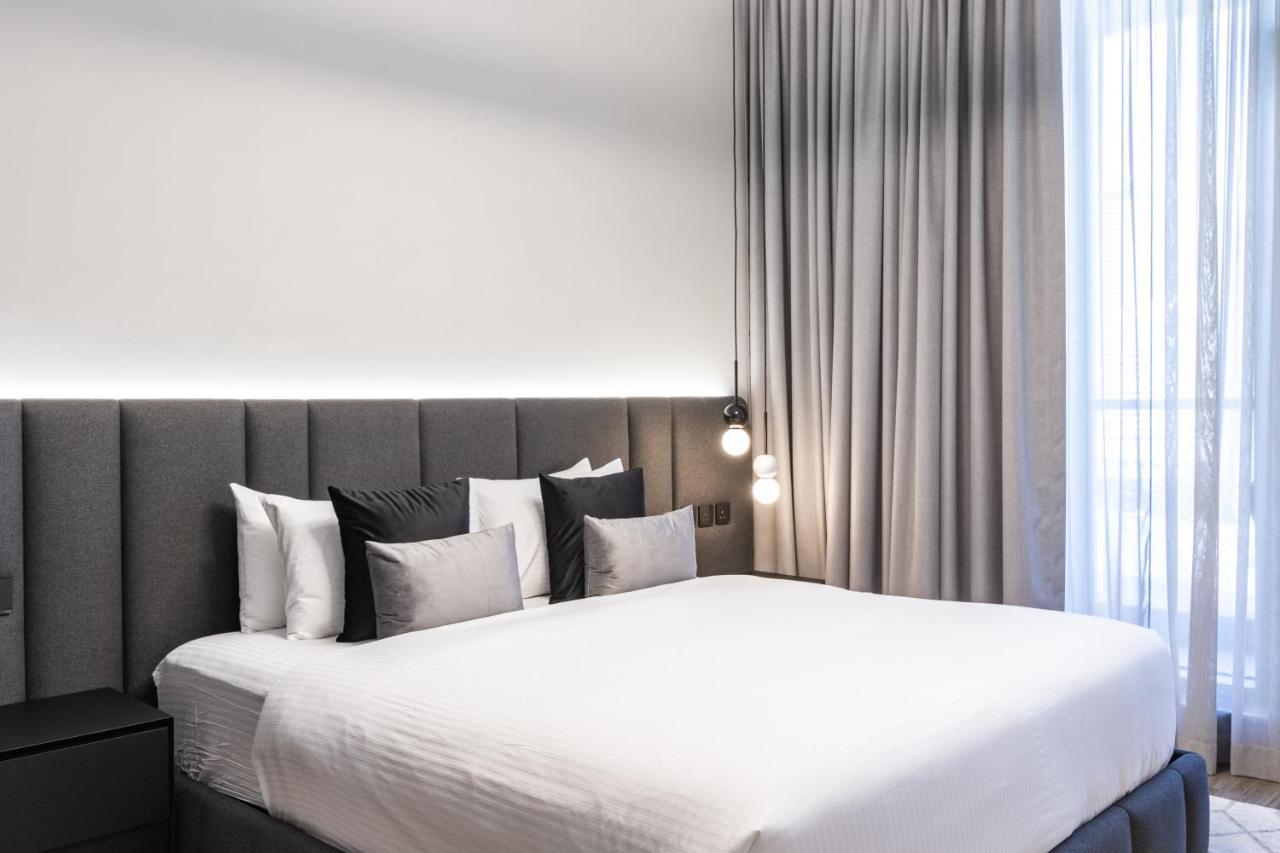 Appartement Homesgetaway - Contemporary 1 Bedroom In J One Dubaï