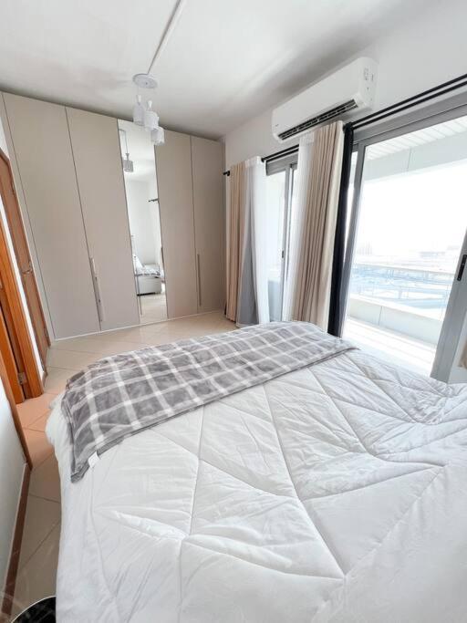 Apartemen Cozy One Bed D2 1416 *
