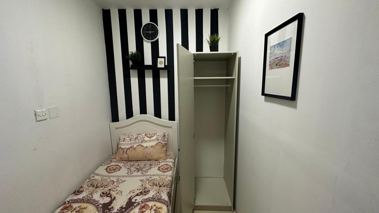 Solo Partition In Al Barsha 1 Near Mashreq Metro Homestay