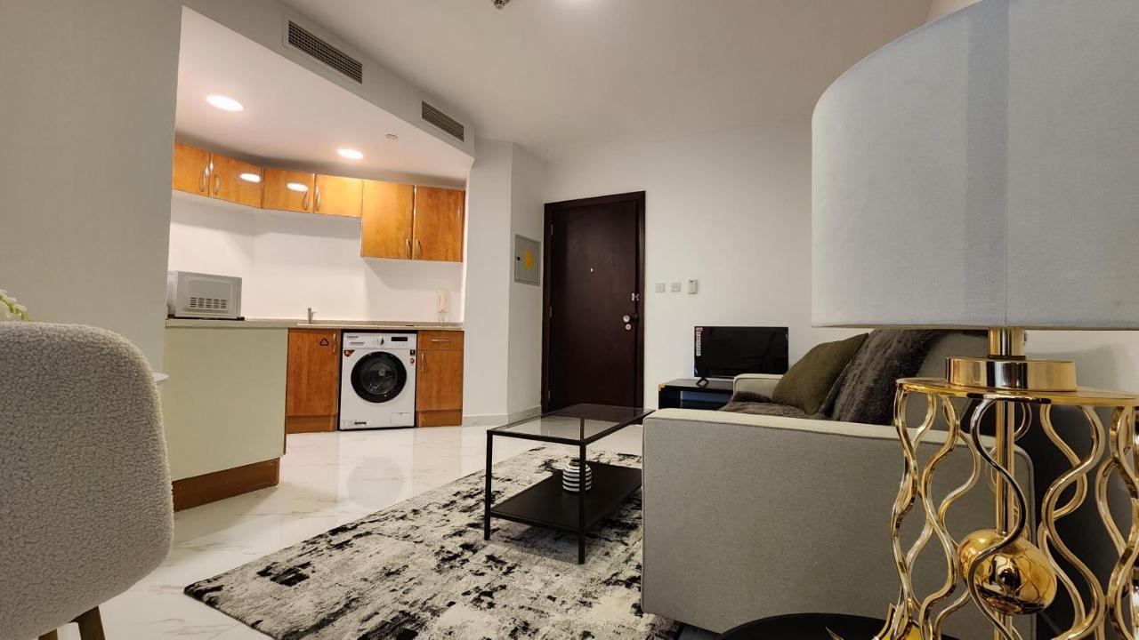 Stunning New With Amazing Views In Jlt * Dubaï