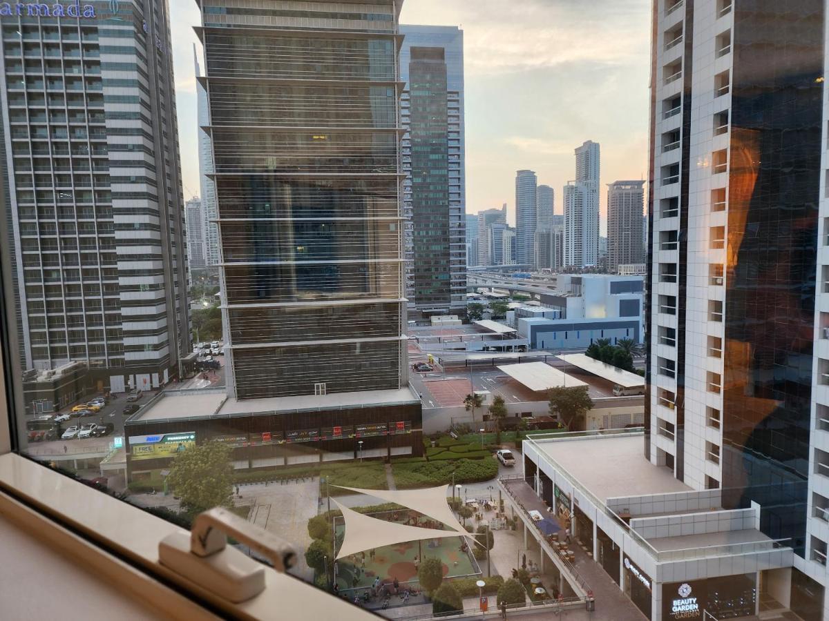 Stunning New With Amazing Views In Jlt Dubaï