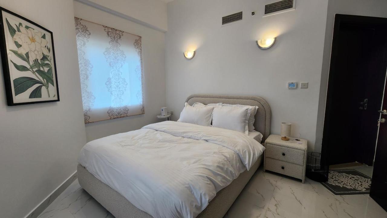 Stunning New With Amazing Views In Jlt Appartement Dubaï