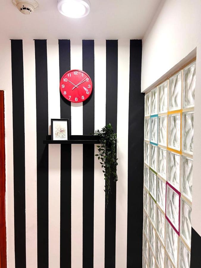 Bachelor Partition In Tecom Near Internet Metro
