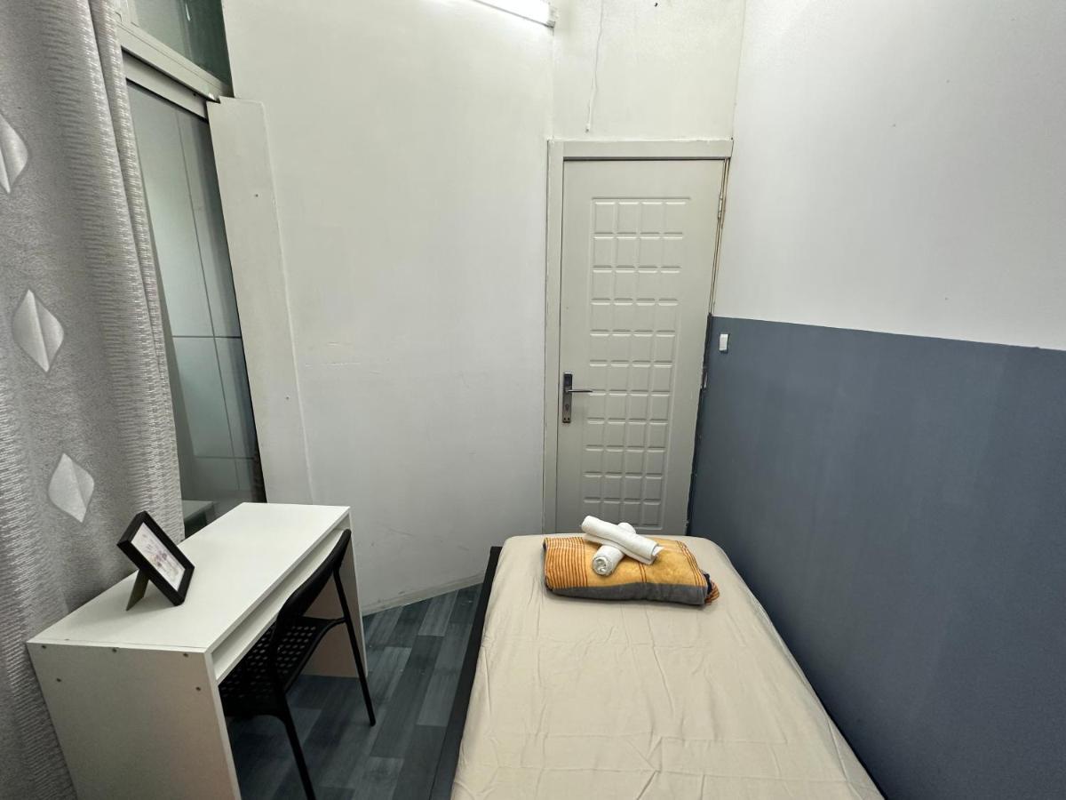Partition 3 Mins To Mashreq Metro * Dubai