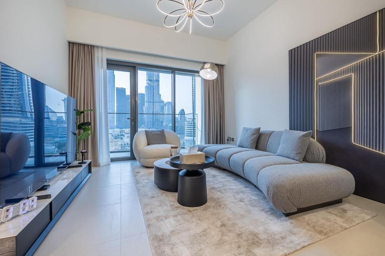 Downtown, Burj Royale 2 Bdr Full Burj - Khalifa View *