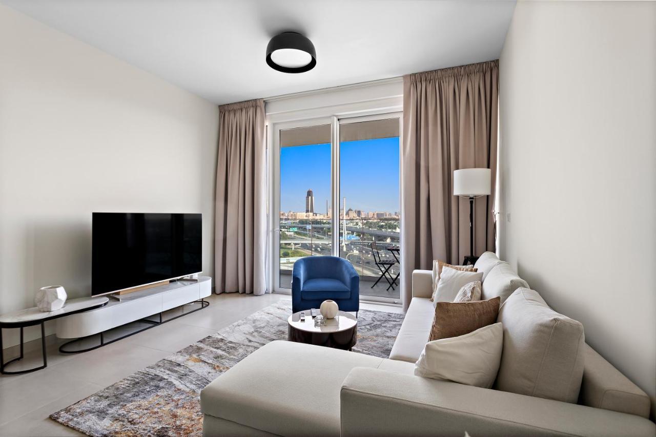 Appartement Luxury 1br With Pool, Gym, Parking & Fast Wifi Dubai