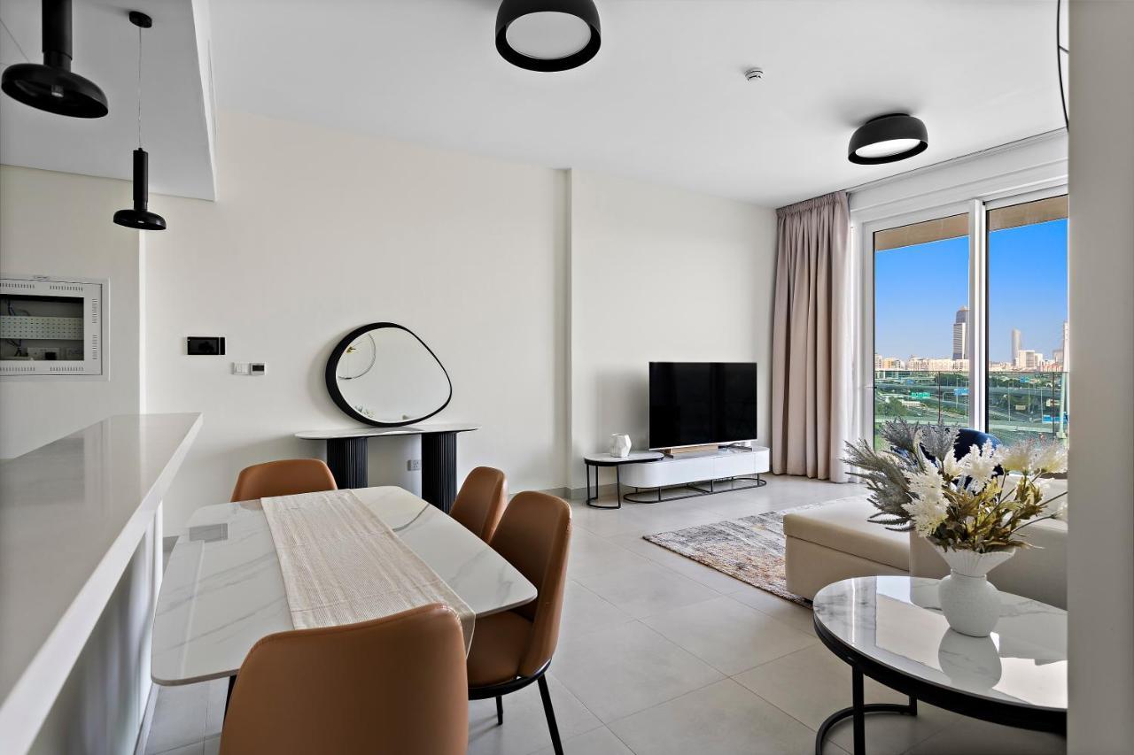 Appartement Luxury 1br With Pool, Gym, Parking & Fast Wifi