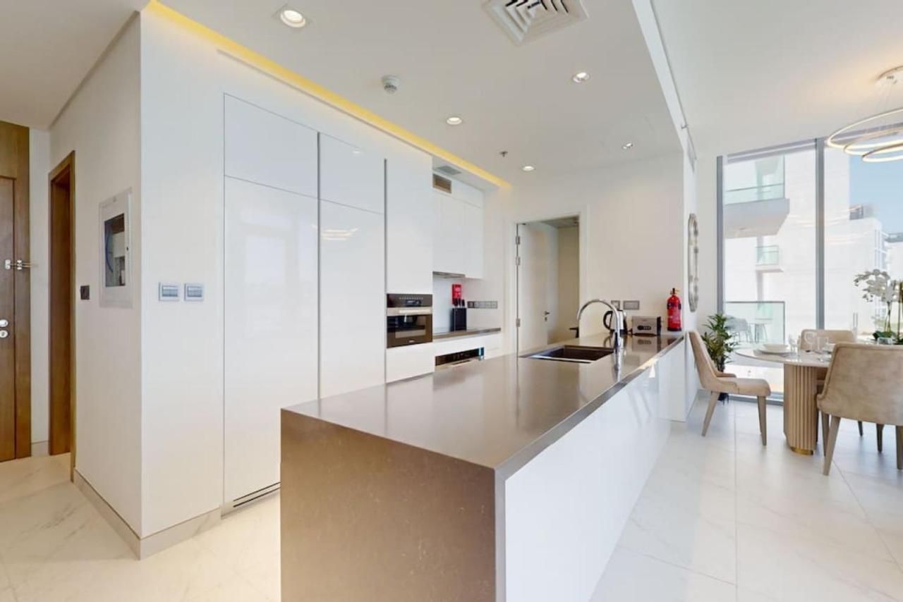 21 - Idyllic Two Bedroom Dubai