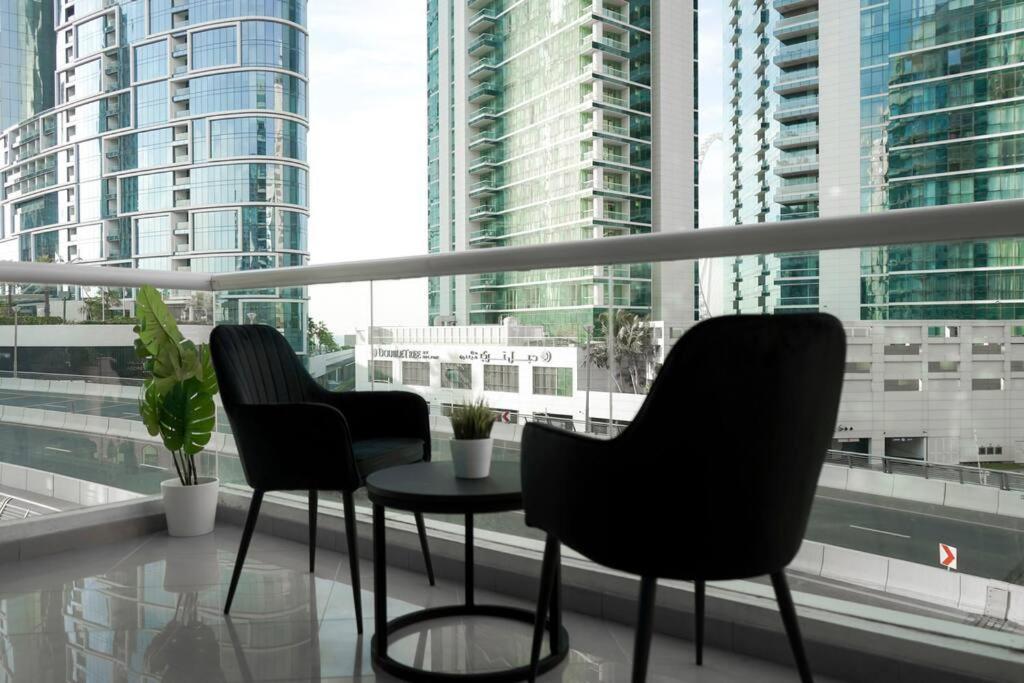 Step Into Serenity - Discover Modern Living In 1br With Panoramic Views In Marina Near Jbr Walk, And Bla Bla Club Appartement