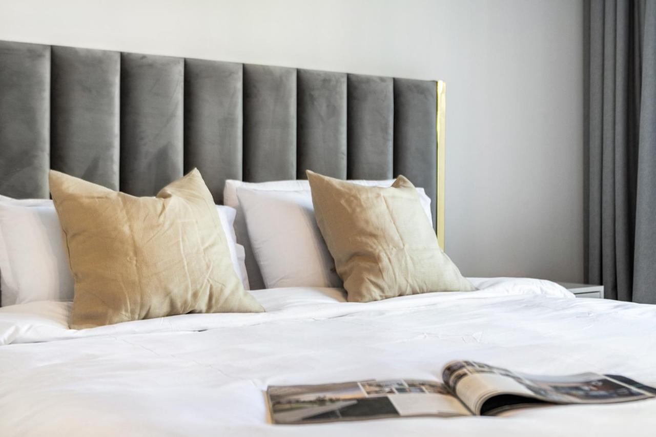 Spacious 2br Flat, La Rive 2 Apartment *