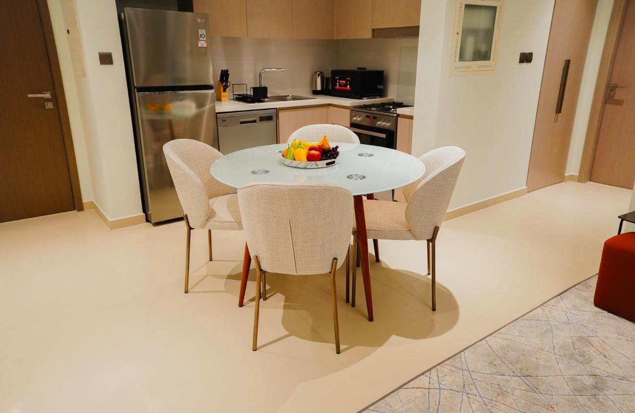 Citihome-1br In Act One With Burj Khalifa View At Pool Dubái
