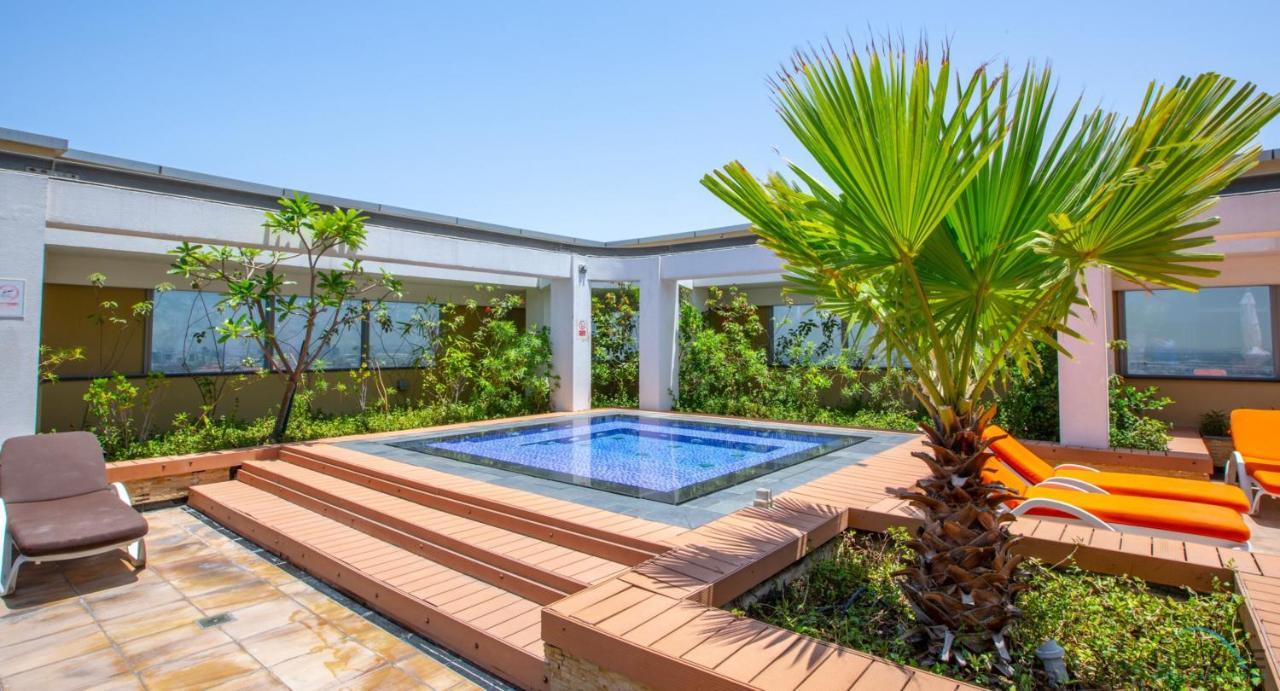 Amazing 2br At Sky Gardens Difc By Deluxe Homes Apartment