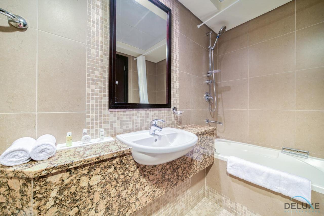 Amazing 2br At Sky Gardens Difc By Deluxe Homes Apartment