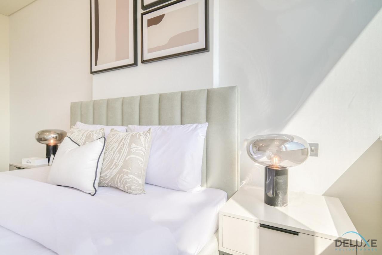 Amazing 2br At Sky Gardens Difc By Deluxe Homes *