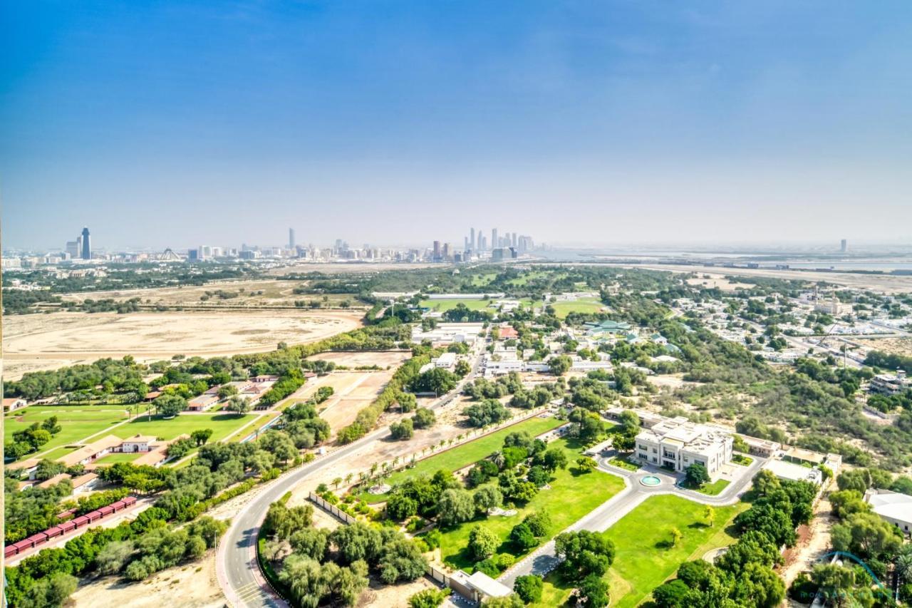 Amazing 2br At Sky Gardens Difc By Deluxe Homes *