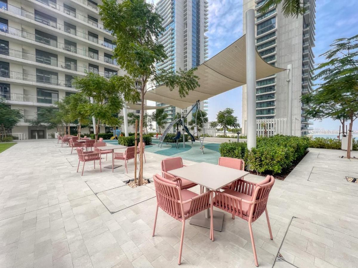 1br Luxurious Access
