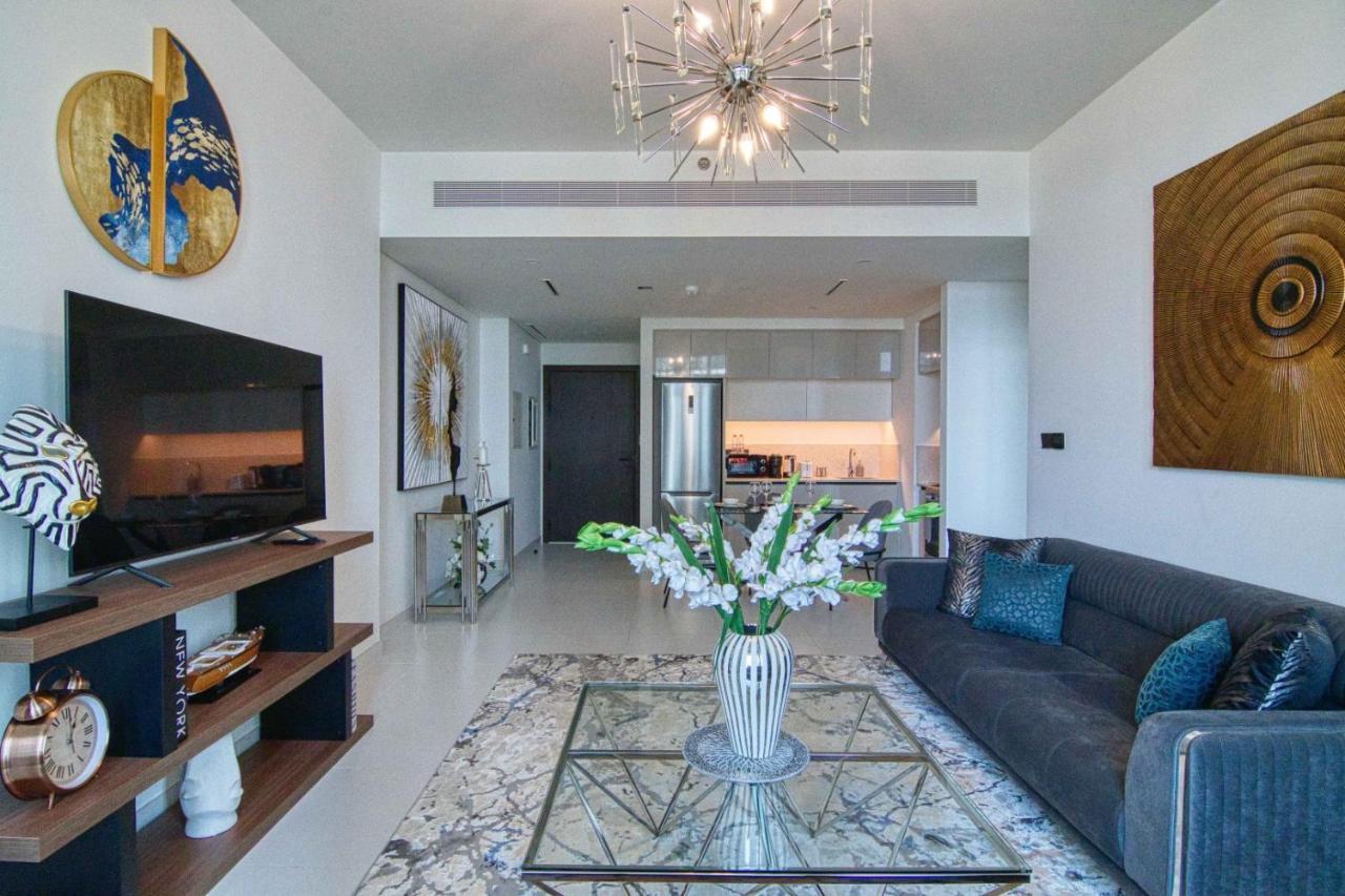1br Luxurious Access Apartemen