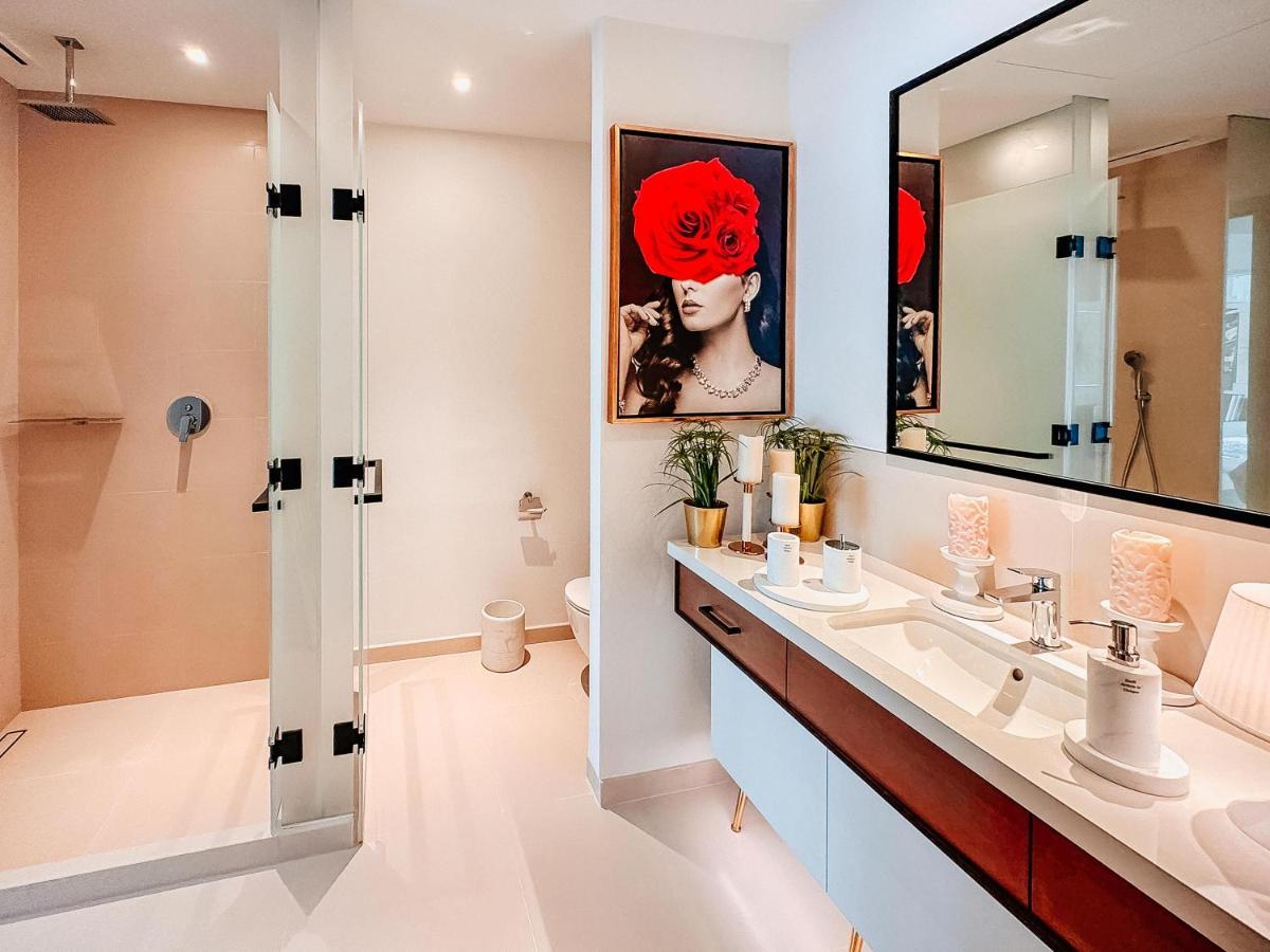 Vida Marina & Yacht Club , And Residences , Luxurious 2br Lägenhet Dubai