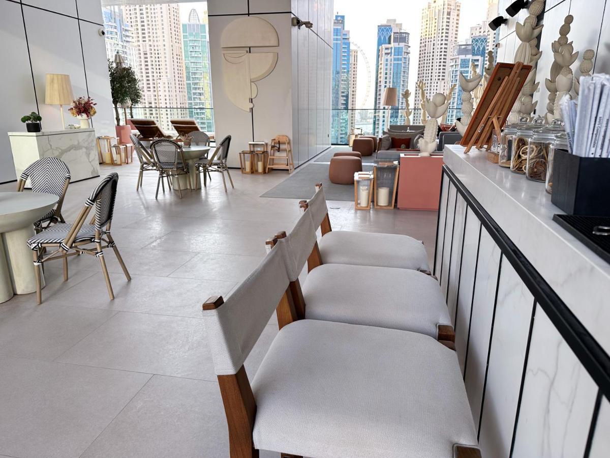 Vida Marina & Yacht Club , And Residences , Luxurious 2br Lägenhet *