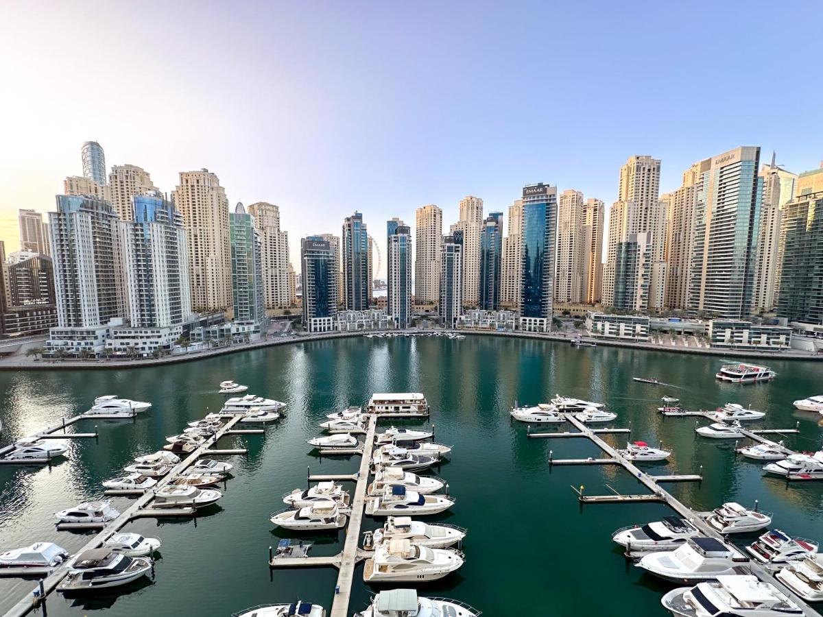 Vida Marina & Yacht Club , And Residences , Luxurious 2br Lägenhet Dubai