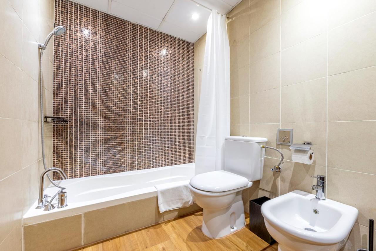 Luxury Downtown 1br - Ubora Tower Apartment *