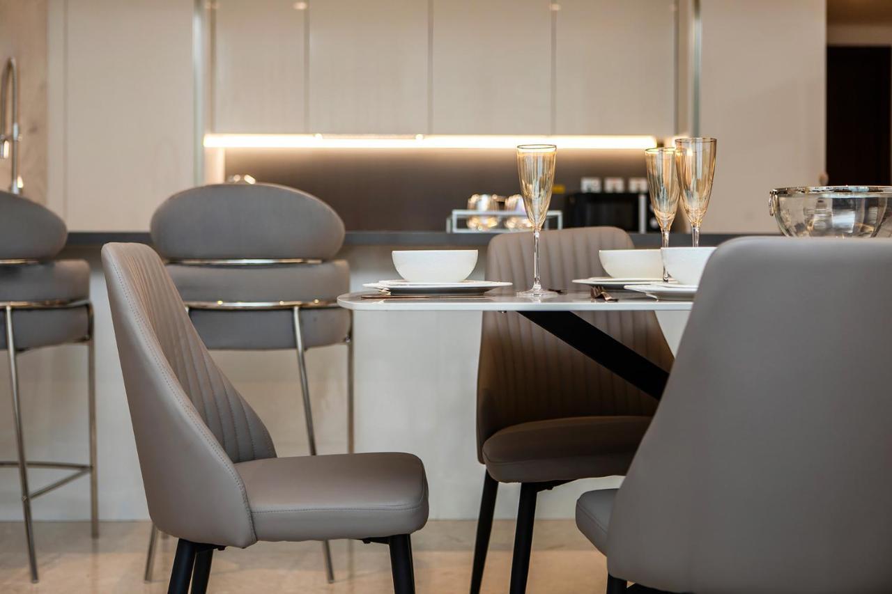 Luxury In Business Bay *