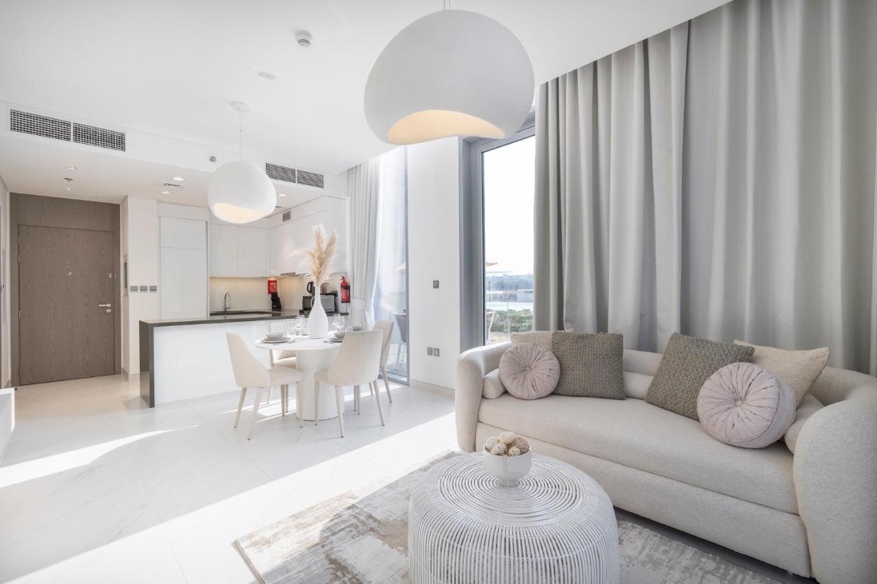 Apartamento Crystal Water Lagoon Living In District One
