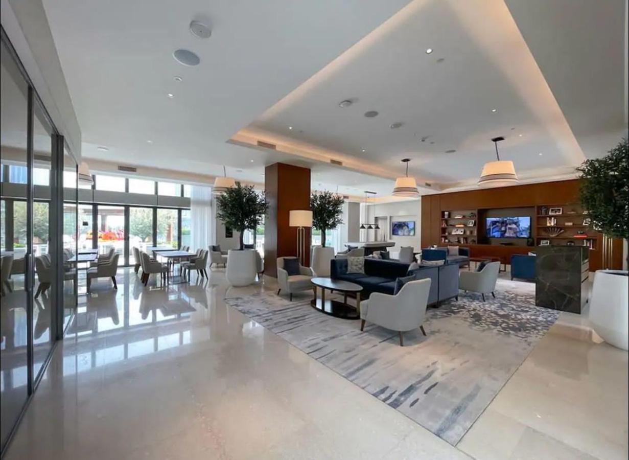 Deluxe 2br With Full Burj Khalifa And Fountain View Apartamento