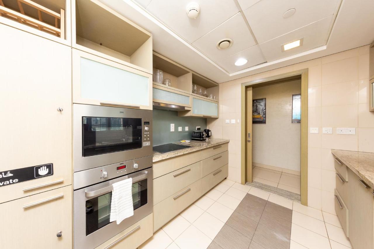 Wow! Beautiful 1br In Downtown - Close To Burj And Mall Appartement *