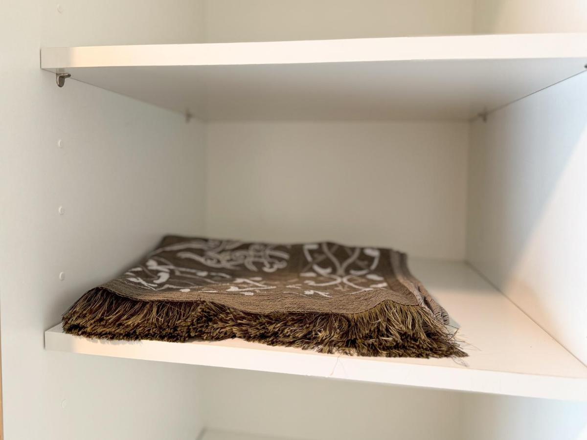 Wow! Beautiful 1br In Downtown - Close To Burj And Mall