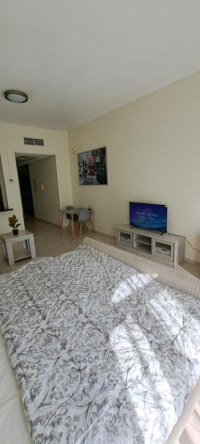Druvya Homes, Bld Dg083, Street No,3 Discovery Gardens, Close To The Gardens Metro 6 Minutes Walkable Dubai