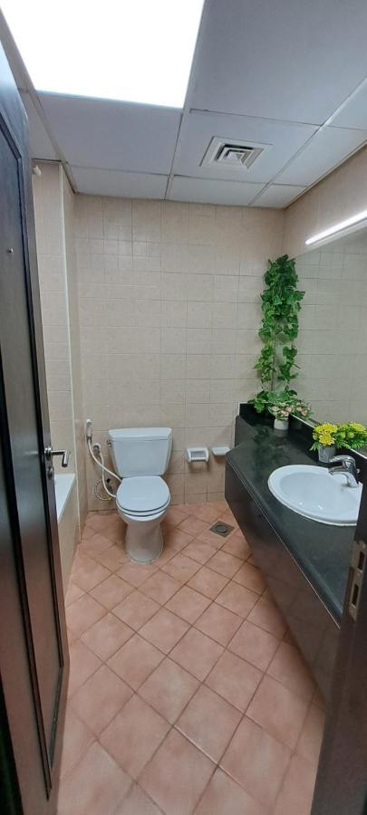 Druvya Homes, Bld Dg083, Street No,3 Discovery Gardens, Close To The Gardens Metro 6 Minutes Walkable Apartment Dubai