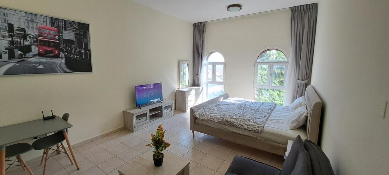Druvya Homes, Bld Dg083, Street No,3 Discovery Gardens, Close To The Gardens Metro 6 Minutes Walkable Apartment Dubai