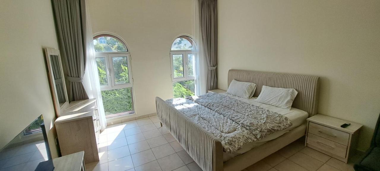 Druvya Homes, Bld Dg083, Street No,3 Discovery Gardens, Close To The Gardens Metro 6 Minutes Walkable * Dubai