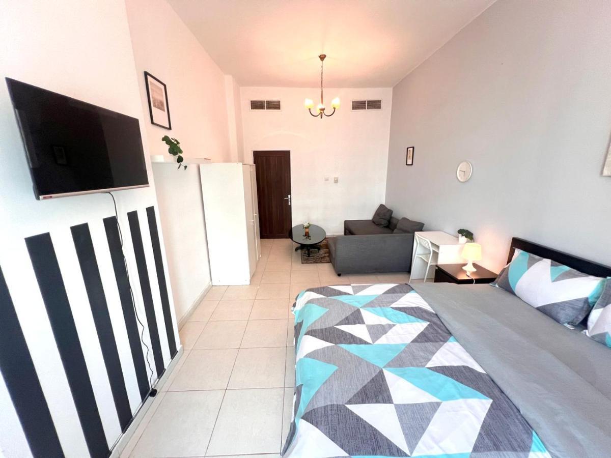 Privatunterkunft Huge In Al Barsha 1 Near Mashreq Metro *