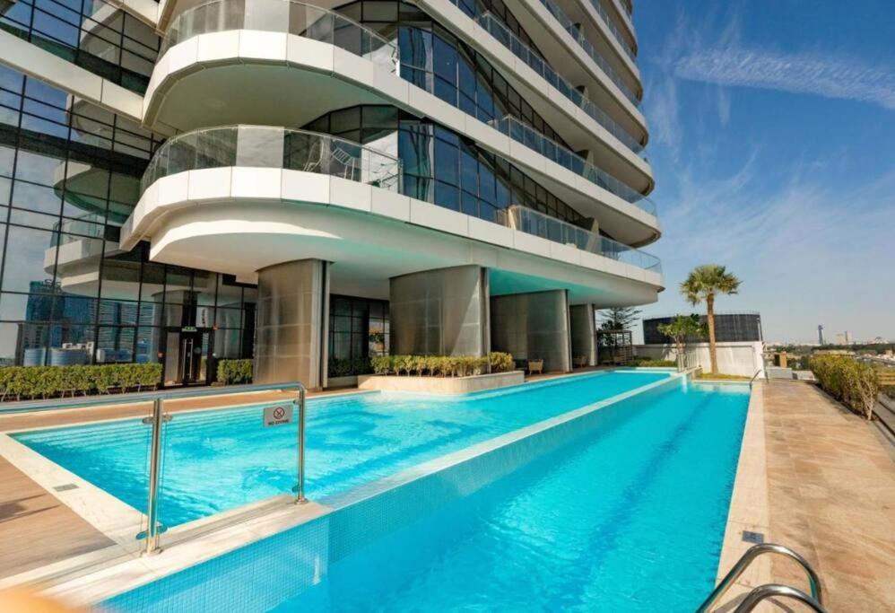 Skylight Two Bedroom Rp Heights Downton * Dubaï