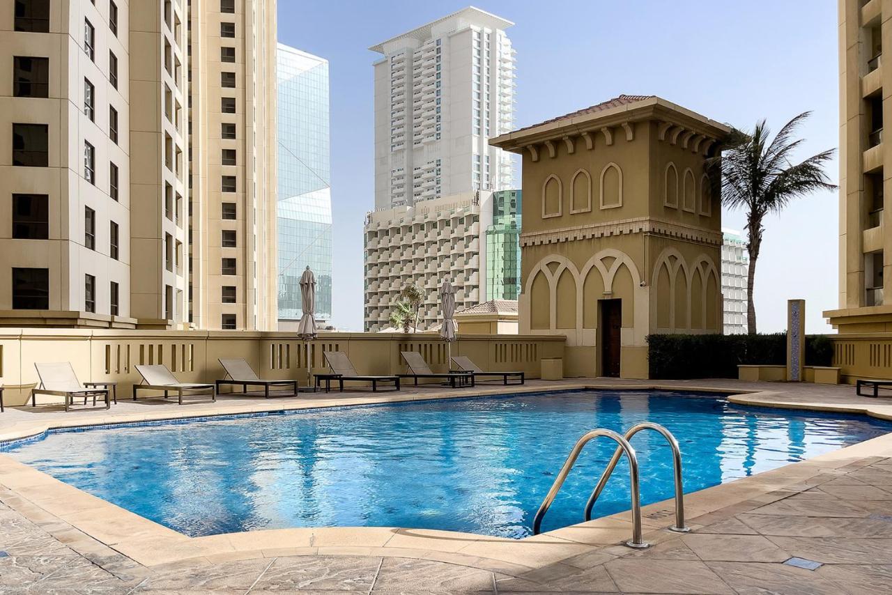 Albergue Berloga Capsule Jbr Dubai