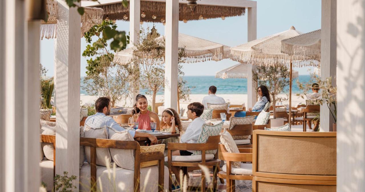 Semesteranläggning (resort) Jumeirah 5*