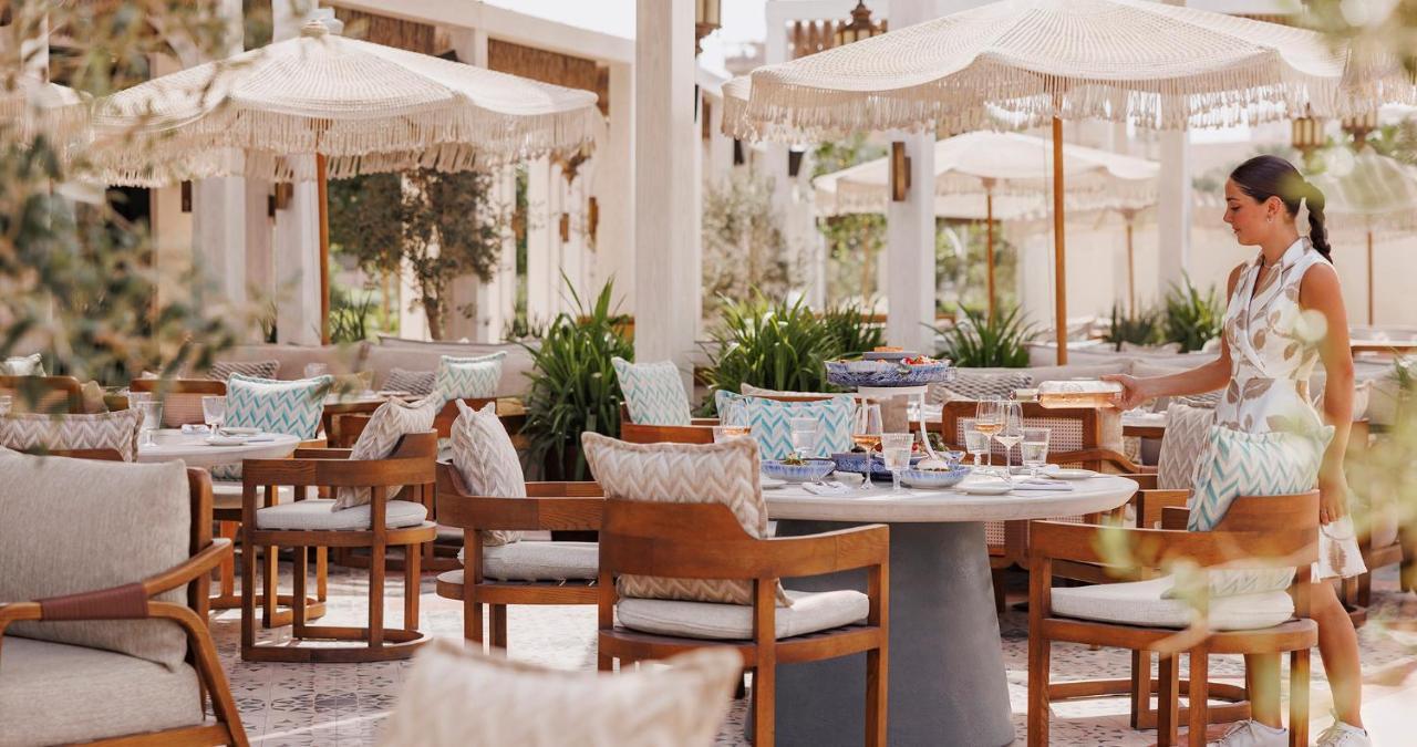 Semesteranläggning (resort) Jumeirah 5*